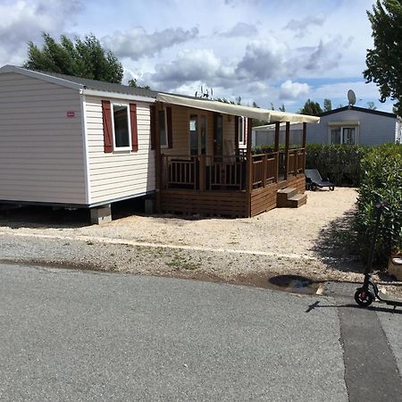 Frejus Tout Confort, Climatisation,Linge De Lit Et De Toilette, Coffre Fort, Ventilations Au Plafond Chambres Et Wifi Possible Buitenkant foto
