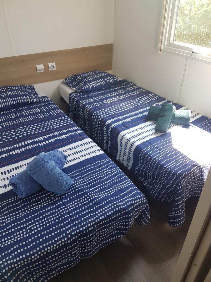 Frejus Tout Confort, Climatisation,Linge De Lit Et De Toilette, Coffre Fort, Ventilations Au Plafond Chambres Et Wifi Possible Buitenkant foto