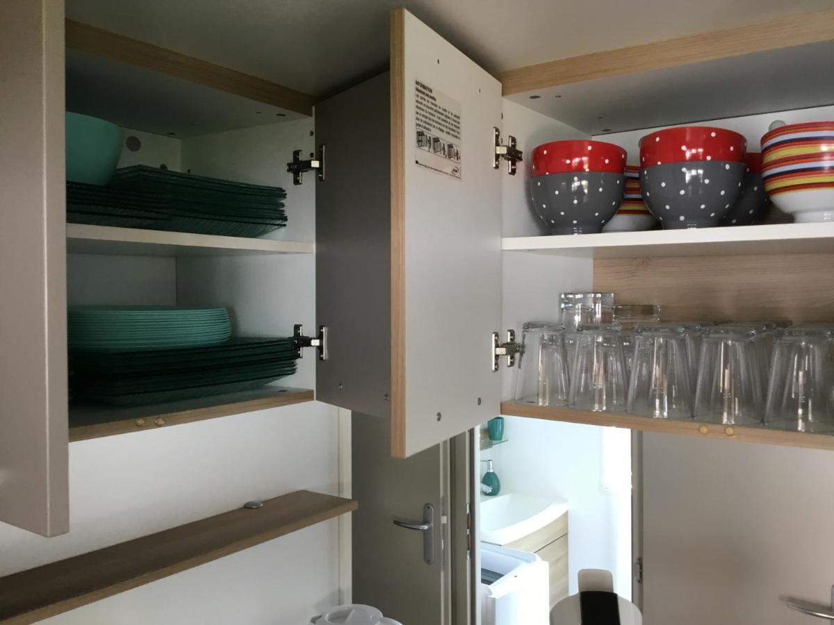 Frejus Tout Confort, Climatisation,Linge De Lit Et De Toilette, Coffre Fort, Ventilations Au Plafond Chambres Et Wifi Possible Buitenkant foto