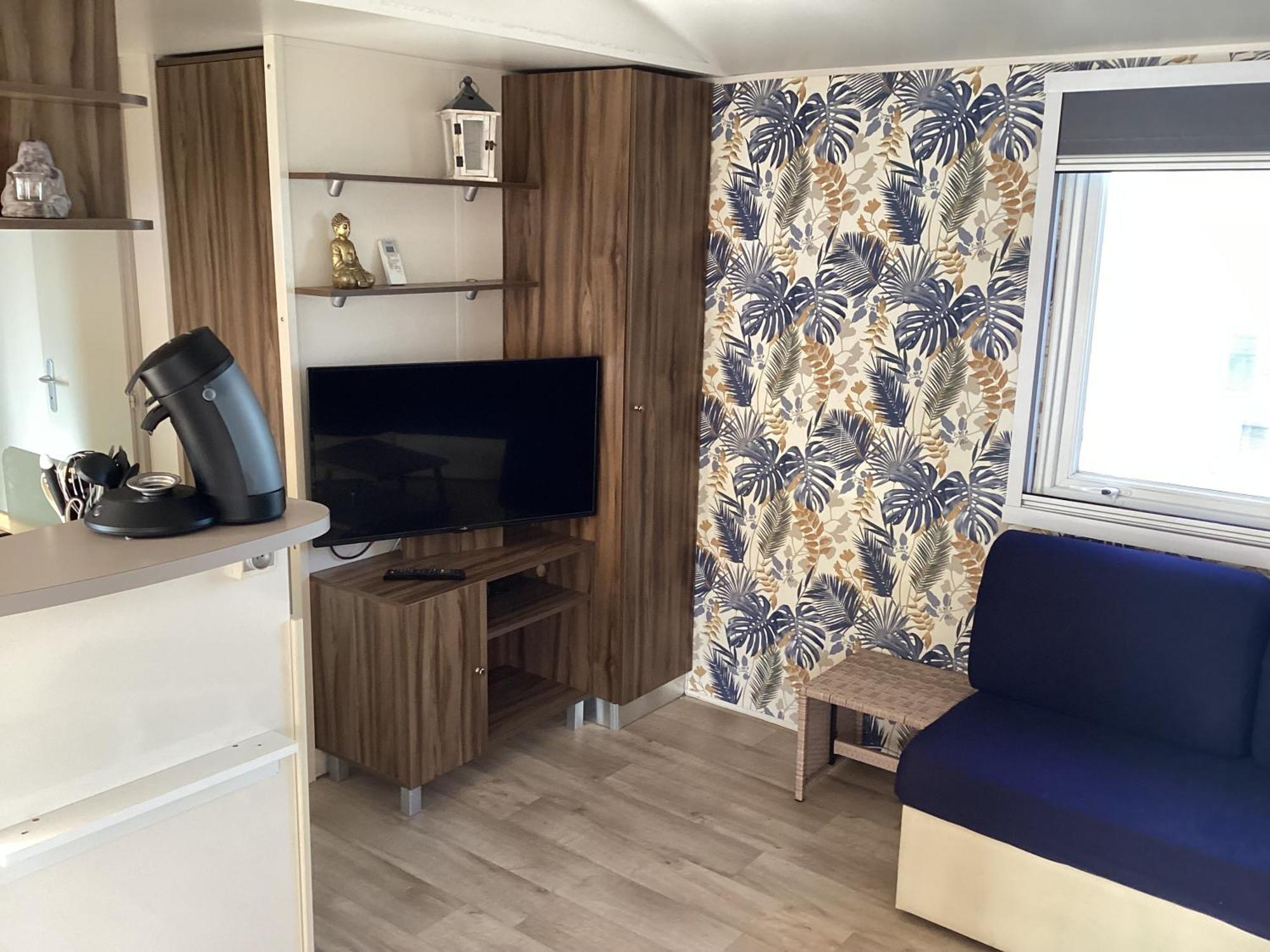 Frejus Tout Confort, Climatisation,Linge De Lit Et De Toilette, Coffre Fort, Ventilations Au Plafond Chambres Et Wifi Possible Buitenkant foto