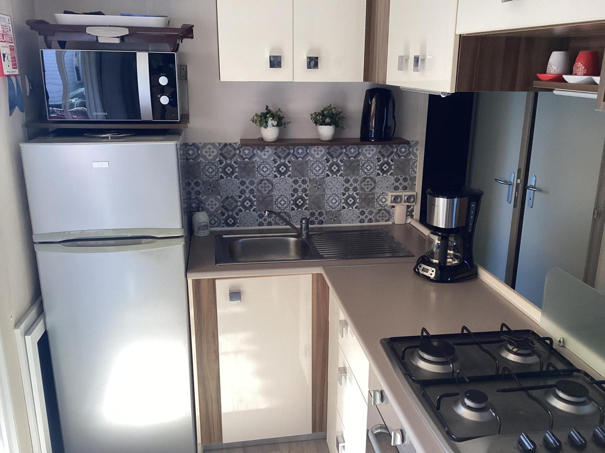 Frejus Tout Confort, Climatisation,Linge De Lit Et De Toilette, Coffre Fort, Ventilations Au Plafond Chambres Et Wifi Possible Buitenkant foto