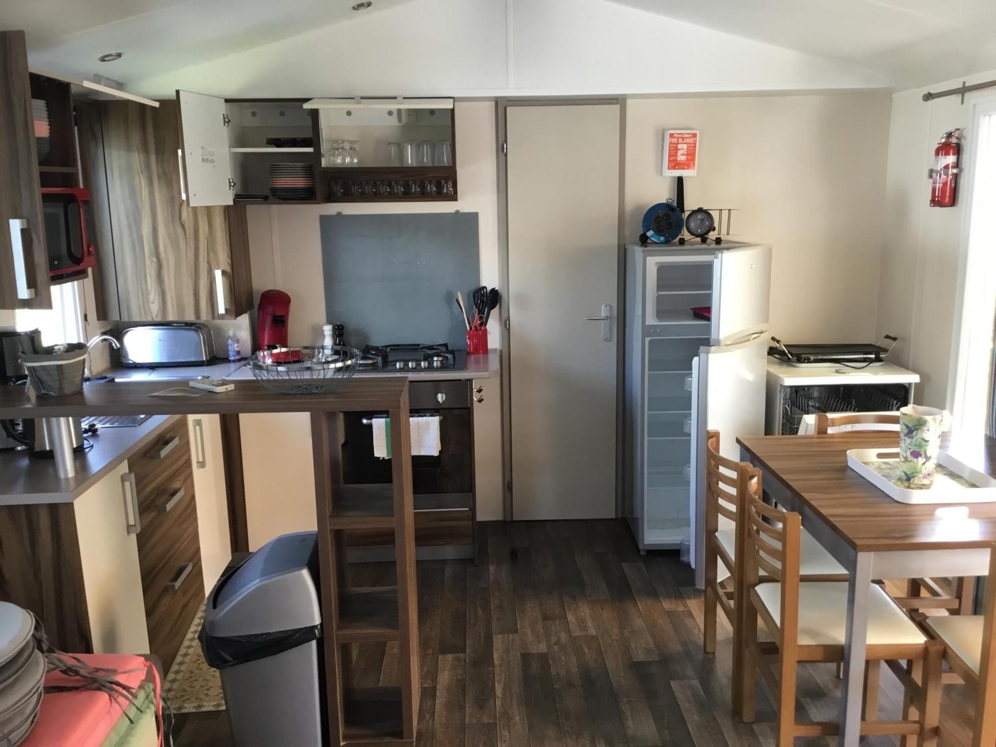 Frejus Tout Confort, Climatisation,Linge De Lit Et De Toilette, Coffre Fort, Ventilations Au Plafond Chambres Et Wifi Possible Buitenkant foto